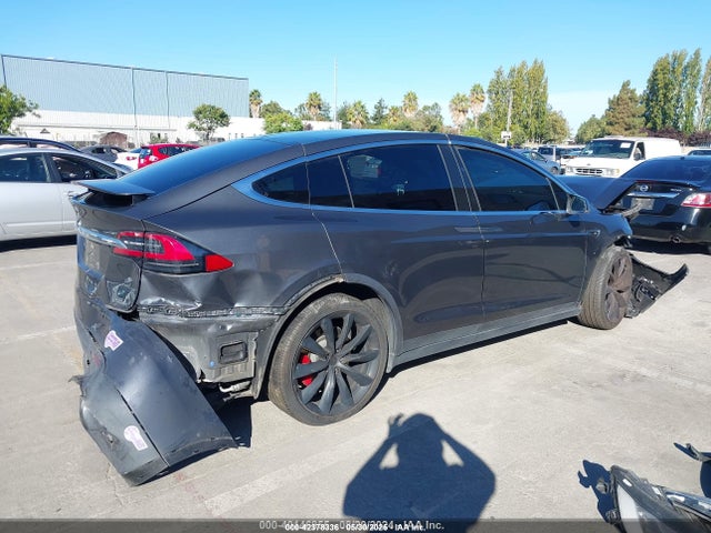 2019 TESLA MODEL X 5YJXCBE26KF153210 Photo 3