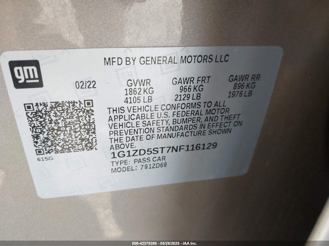 1G1ZD5ST7NF116129 Chevrolet Malibu Fwd Lt