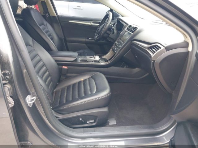 3FA6P0CDXKR260550 Ford FUSION SEL