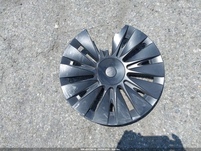 7SAYGDEE3PF806715 Tesla 2023