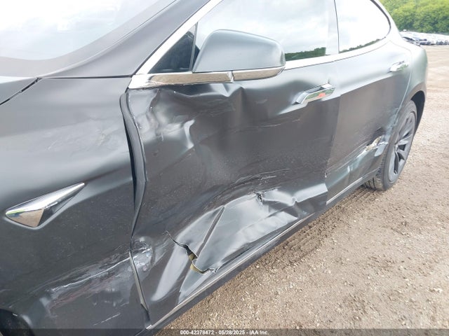 2020 TESLA MODEL S 5YJSA1E22LF367526 Photo 5