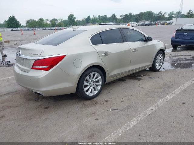 Buick lfx 2015 1G4GB5G31FF246451 Image 4