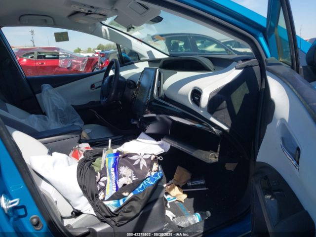 2022 TOYOTA PRIUS PRIME JTDKAMFP7N3205631 Photo 4