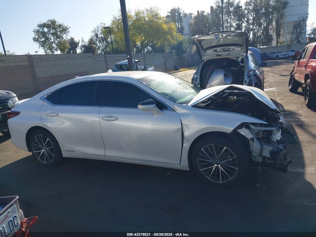 Lexus a25a-fxs, 3nm 2022 58ADA1C14NU025268 Image 14