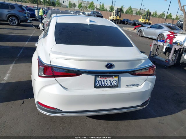 Lexus a25a-fxs, 3nm 2022 58ADA1C14NU025268 Image 17
