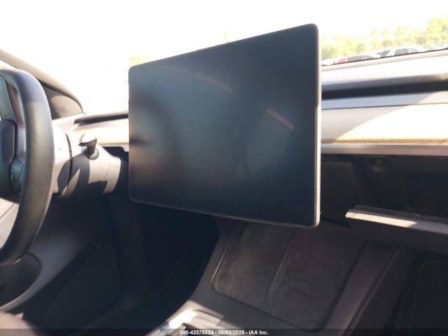 5YJYGDEEXMF131163 Tesla Model Y