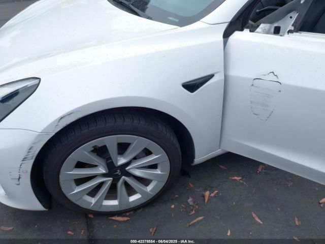 2022 TESLA MODEL 3 5YJ3E1EA3NF142759 Photo 5