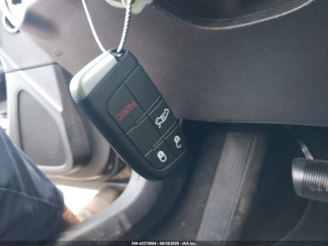 2019 CHRYSLER 300 2C3CCAAGXKH528704 Photo 10