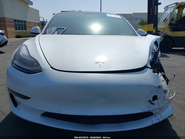 Tesla MODEL 3 2021 5YJ3E1EB7MF072609 Image 12