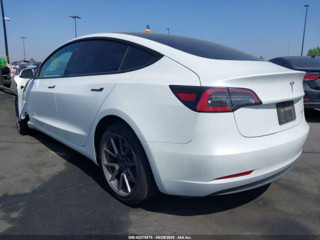 2021 TESLA MODEL 3 5YJ3E1EB7MF072609 Photo 2