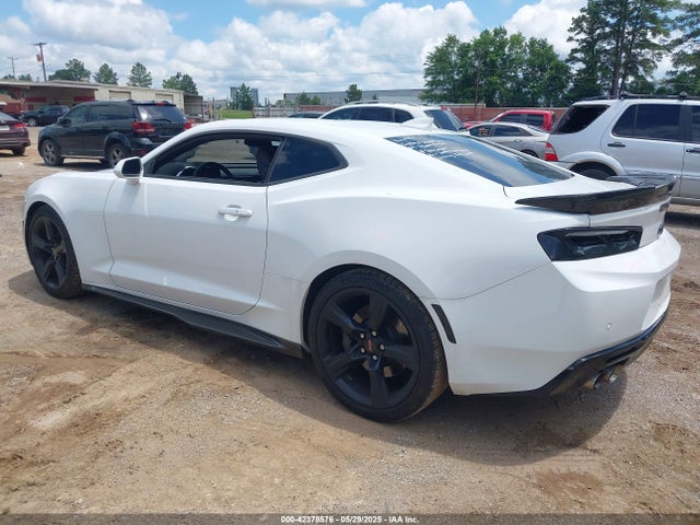 2017 CHEVROLET CAMARO 1G1FH1R78H0176792 Photo 2