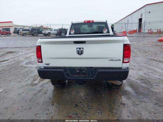 3C6MR5AJ8JG127319 RAM 2500 Tradesman  4x4 8' Box