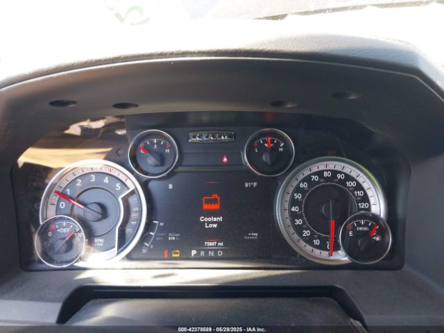 3C6UR5NL9JG276737 RAM 2500