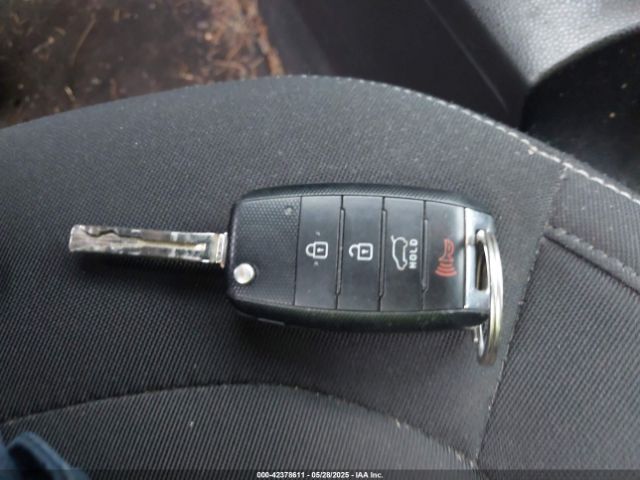 KNDJN2A20F7194403 KIA Soul