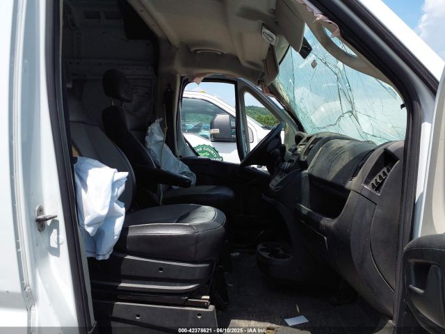 2017 RAM PROMASTER 2500 3C6TRVDG6HE553124 Photo 4