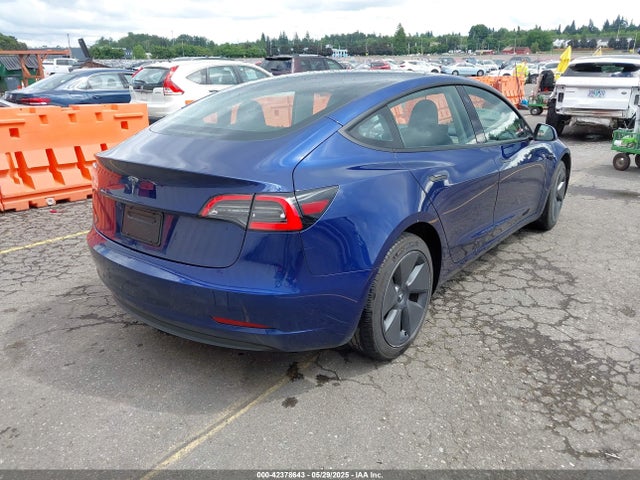 2023 TESLA MODEL 3 5YJ3E1EA1PF572180 Photo 3