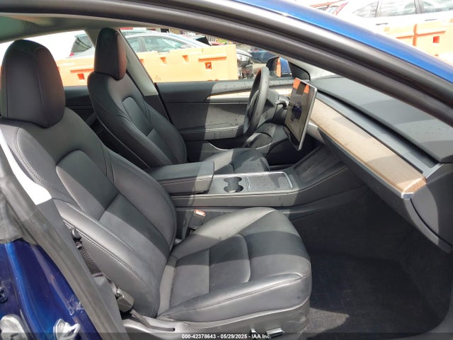 2023 TESLA MODEL 3 5YJ3E1EA1PF572180 Photo 4