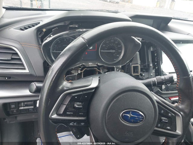 Subaru naturally aspirated 2018 JF2GTALC9JH336560 Image 6