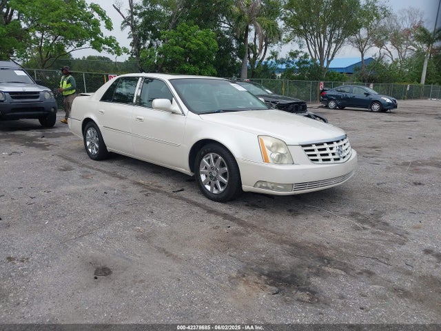 2010 CADILLAC DTS 1G6KH5EY6AU120122 Photo 0