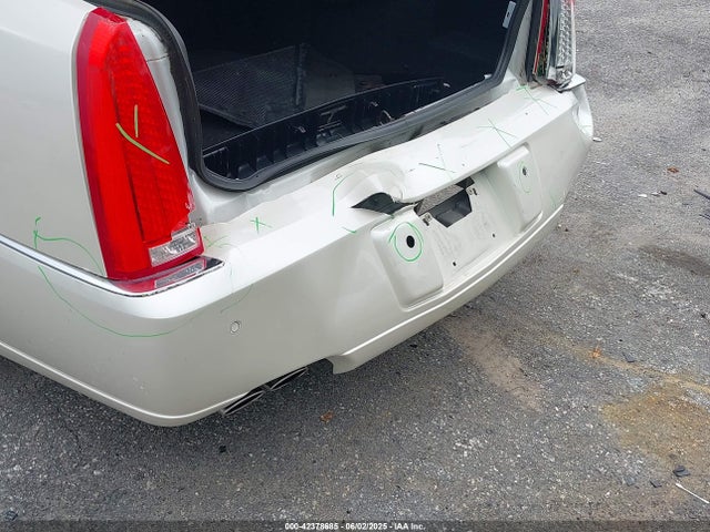 2010 CADILLAC DTS 1G6KH5EY6AU120122 Photo 5