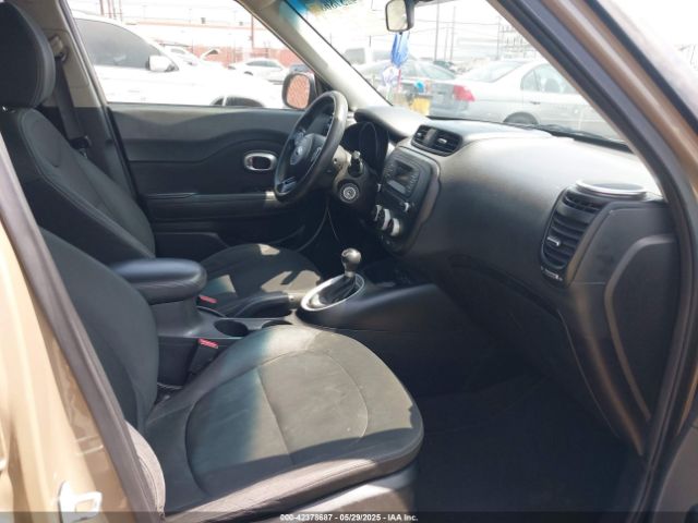 KNDJN2A25E7037030 KIA Soul