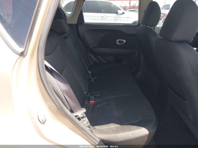 KNDJN2A25E7037030 KIA Soul