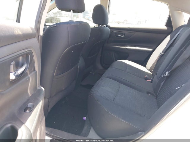 1N4AL3AP0HN330976 Nissan 2017