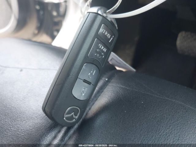 2018 MAZDA MAZDA3 3MZBN1V33JM247950 Photo 10