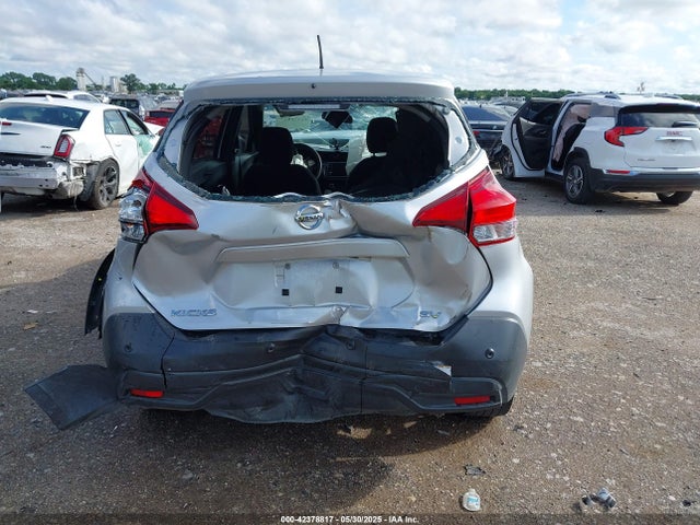 42378817 :رقم المزاد ، 3N1CP5CV7LL509798 vin ، 2020 Nissan Kicks Sv Xtronic Cvt مزاد بيع