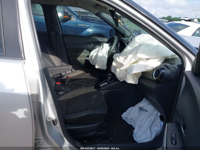 42378817 :رقم المزاد ، 3N1CP5CV7LL509798 vin ، 2020 Nissan Kicks Sv Xtronic Cvt مزاد بيع