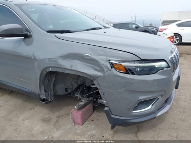 1C4PJLDB4KD365690 Jeep 2019