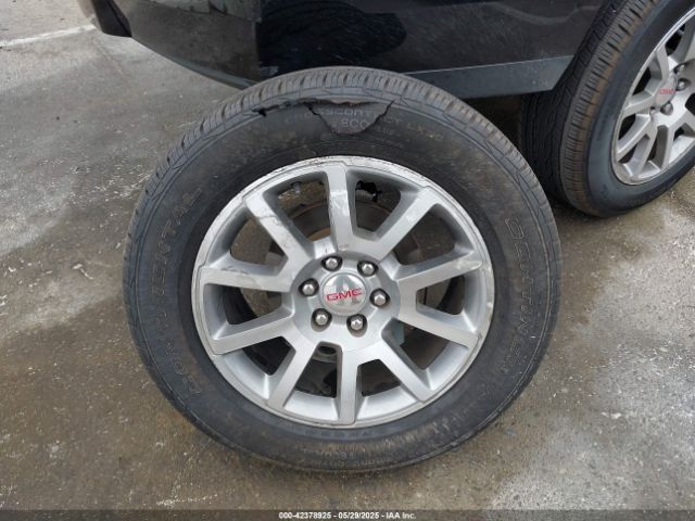 1GKS2HKJ9JR232833 GMC YUKON XL DENALI