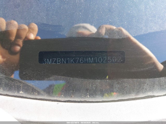 2017 MAZDA MAZDA3 3MZBN1K76HM102502 Photo 8