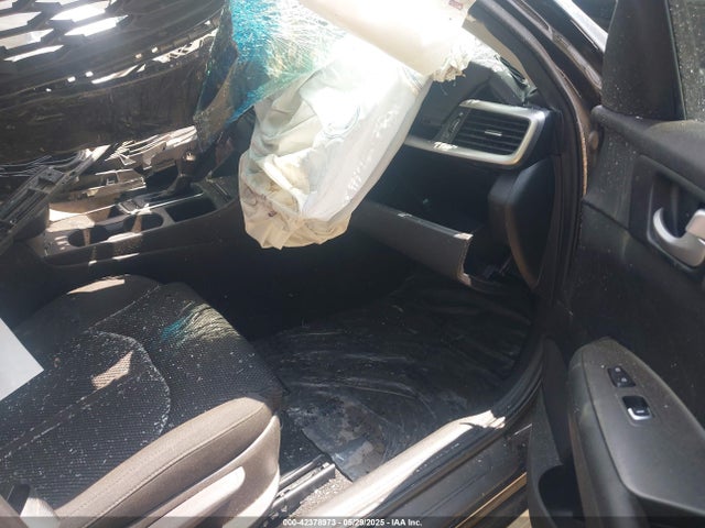 5XXGT4L37LG395820 KIA gdi
