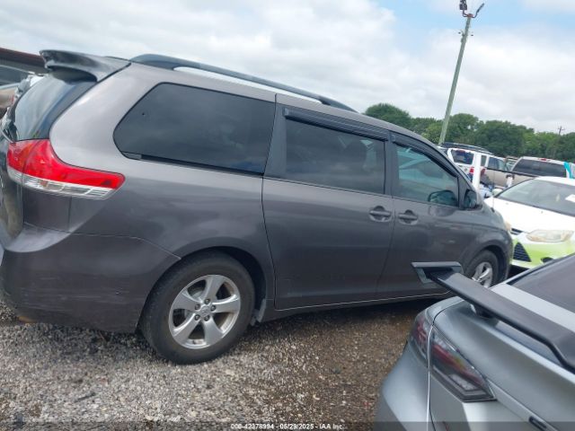 5TDKK3DC8ES516801 Toyota Sienna Le V6 8 Passenger