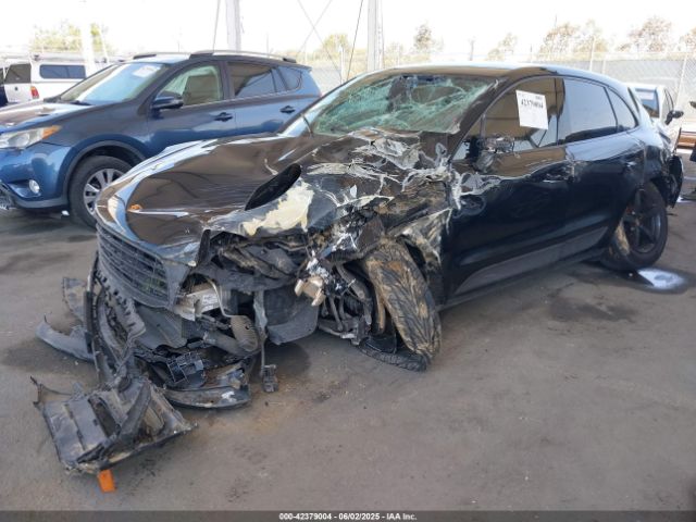 2021 PORSCHE MACAN WP1AA2A54MLB14416 Photo 1