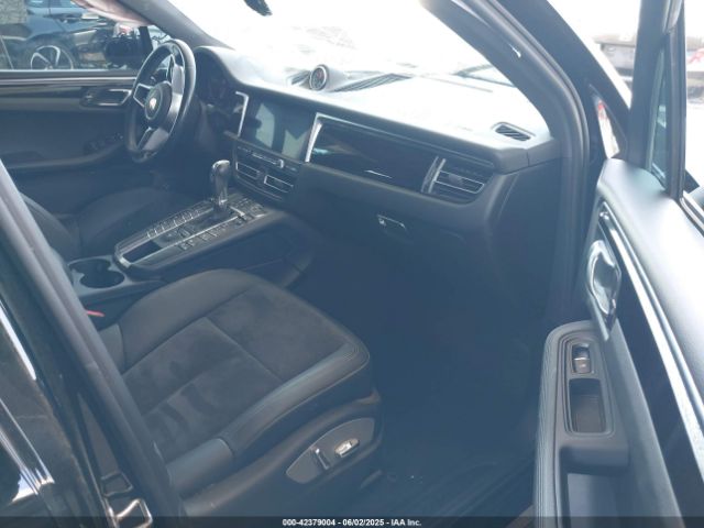 2021 PORSCHE MACAN WP1AA2A54MLB14416 Photo 4