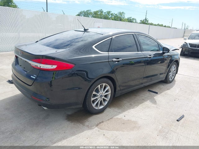 Ford 2017 2017 3FA6P0HD5HR186570 Image 4