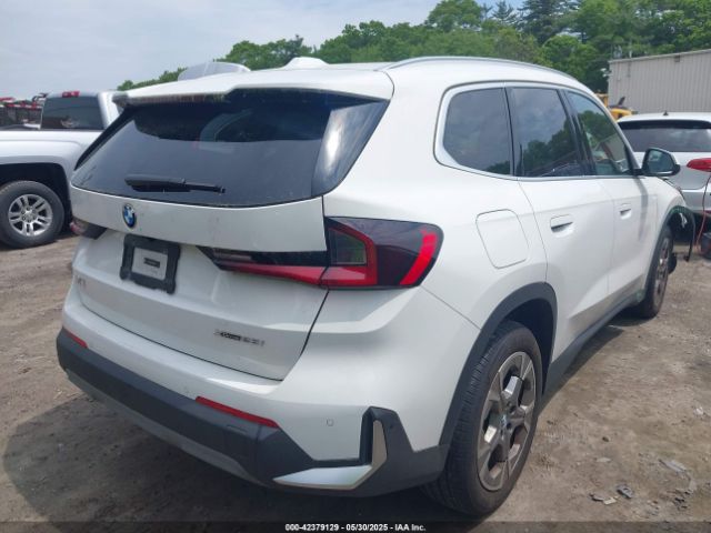 2023 BMW X1 WBX73EF06P5W91223 Photo 3