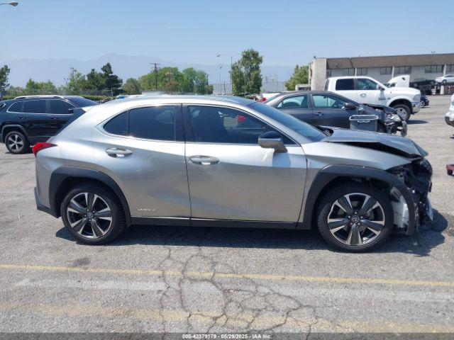 JTHU9JBH2K2018053 Lexus UX 250H