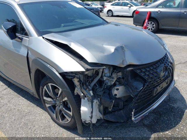 JTHU9JBH2K2018053 Lexus UX 250H