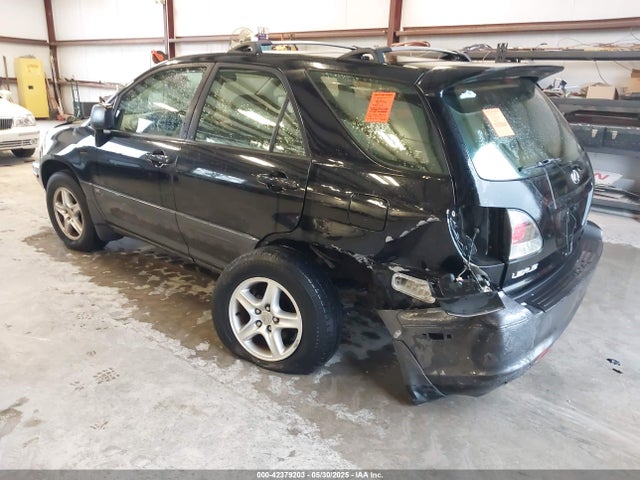 2001 LEXUS RX JTJHF10U010220232 Photo 2