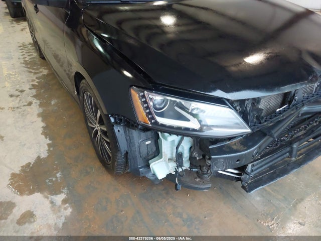 3VWD17AJ9GM265454 Volkswagen 1.8t