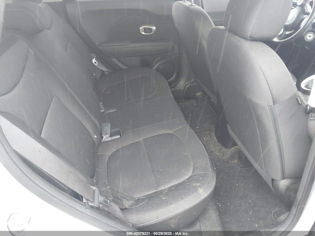 KNDJN2A24G7845601 KIA Soul