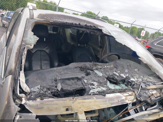 Продажа на аукционе авто 2018 Chrysler Pacifica Touring L, vin: 2C4RC1BG9JR217309, номер лота: 42379260