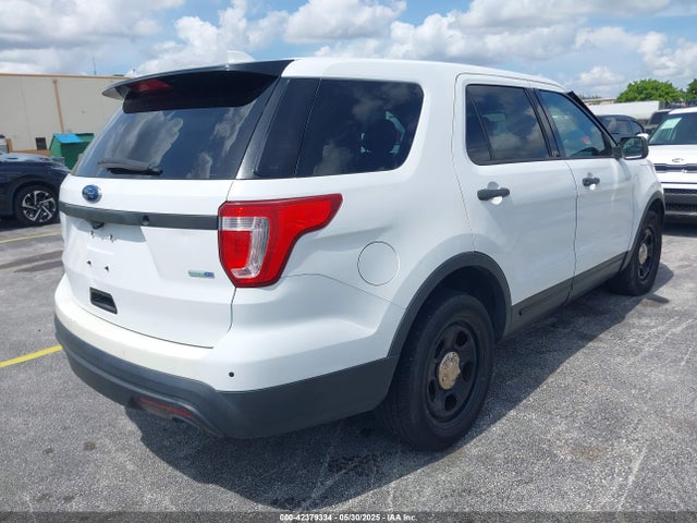 1FM5K8AR5HGA35899 Ford Police Interceptor