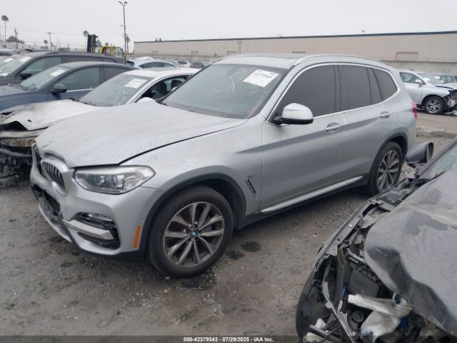 2018 BMW X3 5UXTR9C52JLD68860 Photo 1