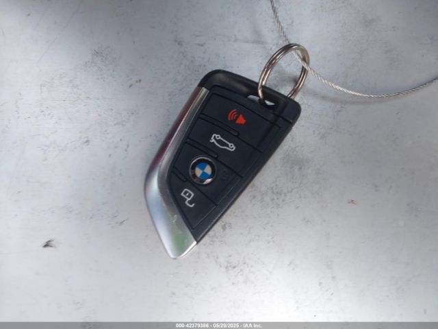 3MW5R1J04M8B95643 BMW 3 Series 330i