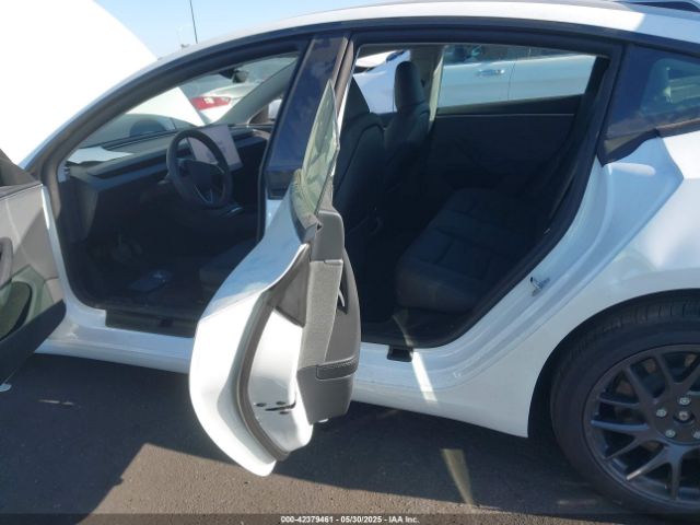 2025 TESLA MODEL 3 5YJ3E1EA7SF984435 Photo 7