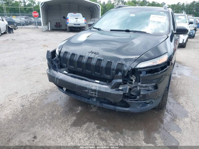 1C4PJMCS0FW750570 Jeep Cherokee Latitude